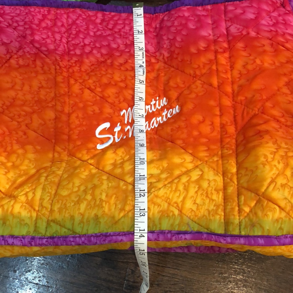 Tote - Picture 10 of 10